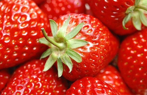 冬季草莓上市價格不便宜，是否含有農(nóng)藥殘留呢?